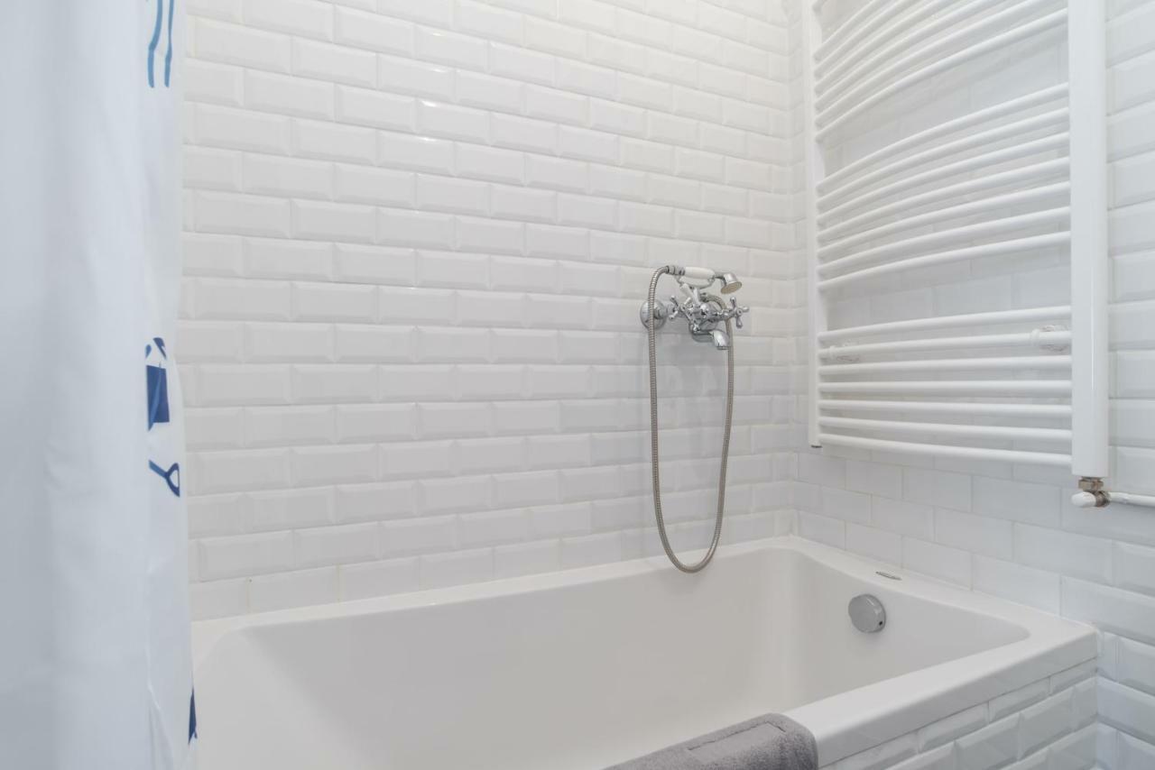 Klauzal Apartment W/3 Bedrooms, French Balcony Будапеща Екстериор снимка