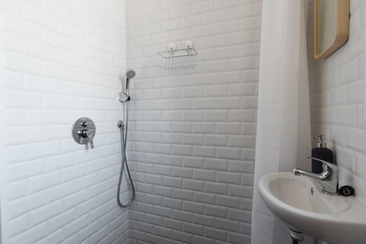 Klauzal Apartment W/3 Bedrooms, French Balcony Будапеща Екстериор снимка